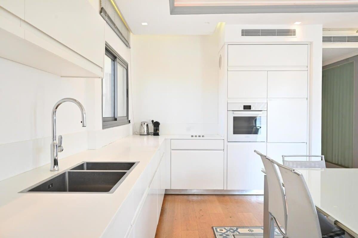 3br Behind The With Mamad By Holyguest Apartment