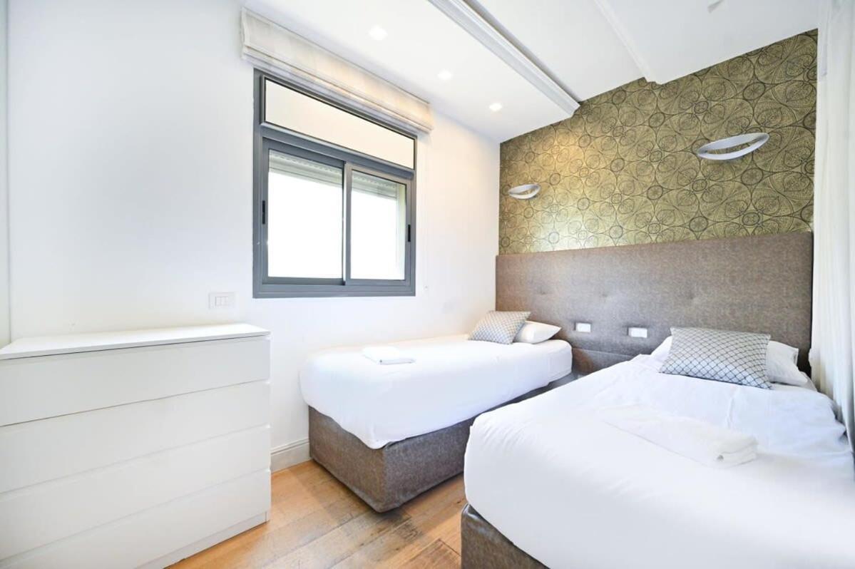 3br Behind The With Mamad By Holyguest * Tel Aviv